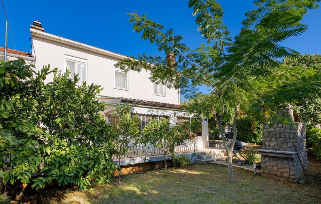 House Noa Villa Malinska Exterior photo