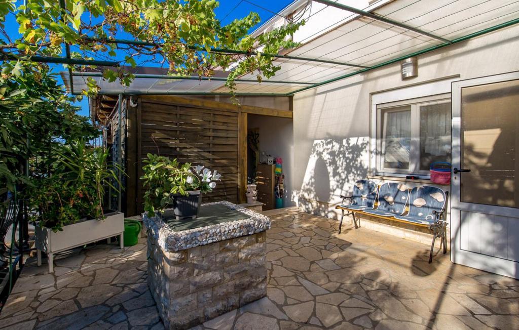 House Noa Villa Malinska Exterior photo
